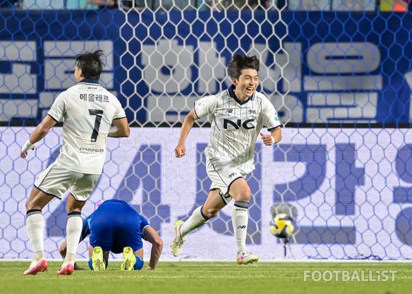 정재민(오른쪽, 서울이랜드). 서형권 기자