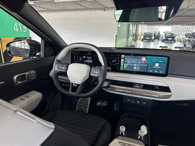 기아 EV4 1열 모습. 이상무 기자