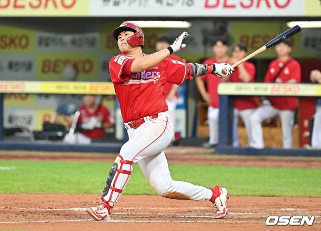 결승타점을 올린 고명준.