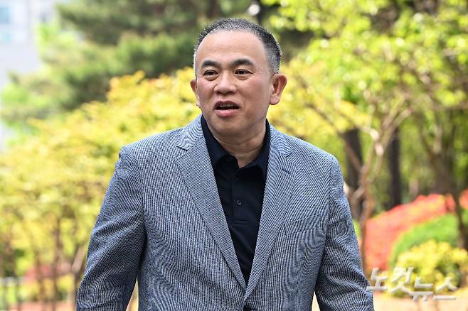 윤석열 전 대통령 부부 공천 개입 의혹의 핵심 인물인 명태균 씨. 류영주 기자