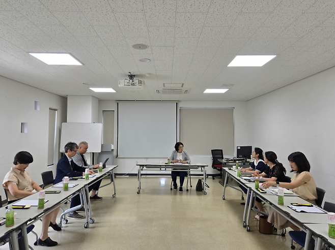 신미숙 의원. 7월 24일, 다문화교육 지원 확대를 위한 실무자간 첫 간담회 개최. (사진=경기도의회)