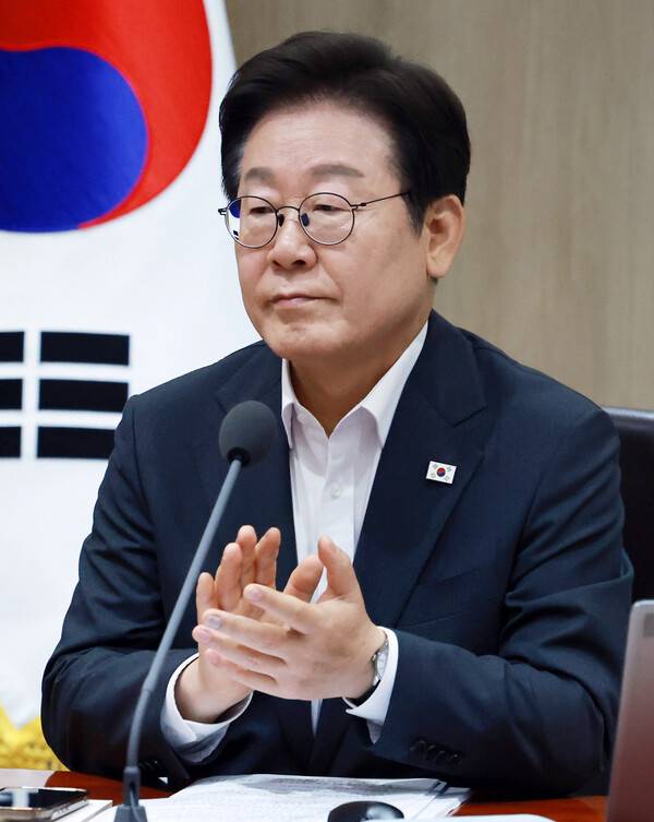 한국 육상 남자 계주 400m대표팀이 2025 라인-루르 세계대학경기대회(U대회)에서 금메달을 목에 걸었다.( 29일 국무회의에 참석한 이재명 대통령). /사진=뉴시스