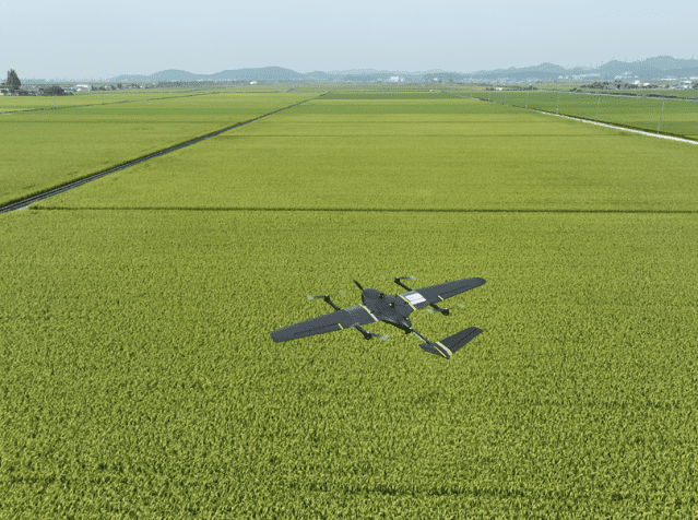 농업 현장에서 활용하는 드론 (사진=LX공간정보연구원)