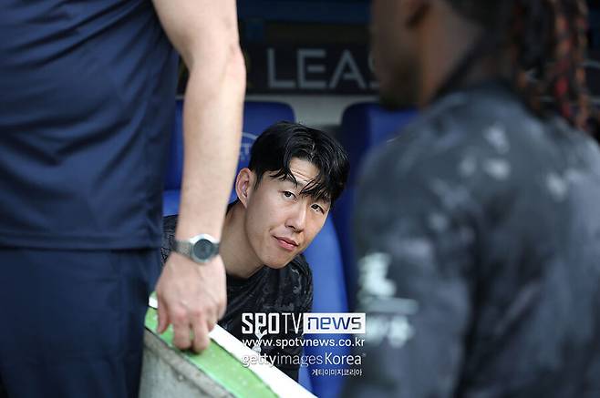 ▲ 미국행 이적설과 협상설이 쏟아지는 상황에 프랭크 감독이 다음 시즌 플랜에 손흥민을 언급한 셈이다. 손흥민의 선택은 단순한 이적 여부 이상의 의미를 지닌다.