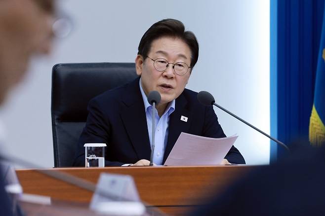 이재명 대통령, 6차 수석·보좌관 회의 발언 - 이재명 대통령이 31일 서울 용산 대통령실 청사에서 열린 6차 수석·보좌관 회의에서 발언하고 있다. 2025.7.31 대통령실통신사진기자단