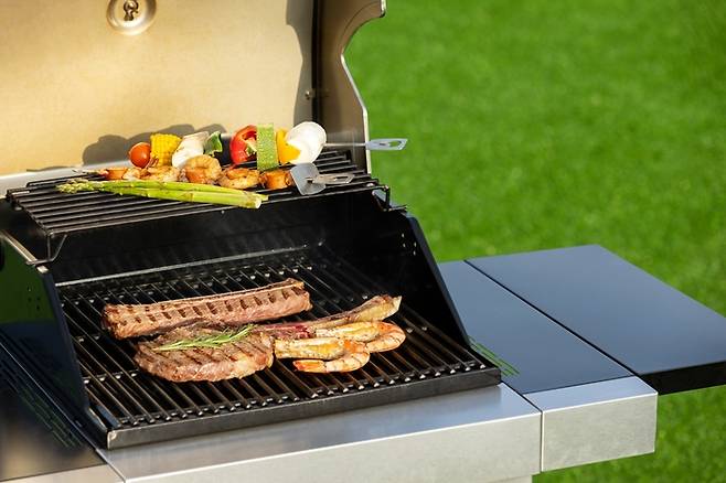 그릴 바비큐 연출 이미지 / 사진=소노인터내셔널