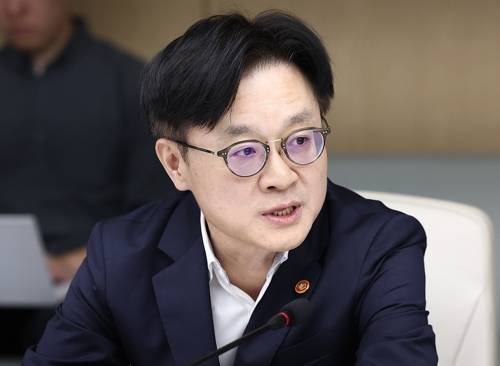 김정관 산업통상자원부 장관