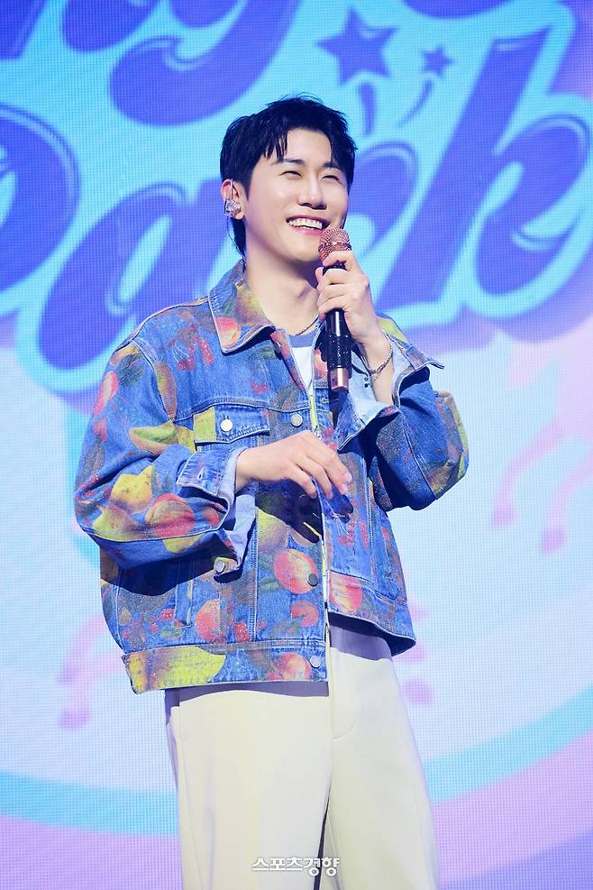 영탁 팬 콘서트 공연 모습. 어비스컴퍼니 제공