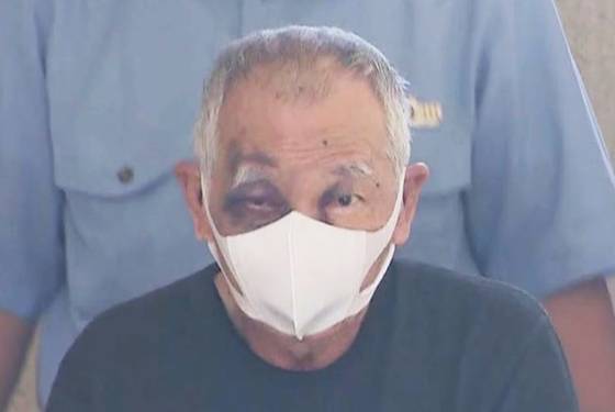 "그만 맞고 싶어서" 아들에게 흉기를 휘두른 일본의 70대 아버지. 사진 후지뉴스네트워크(FNN) 캡처