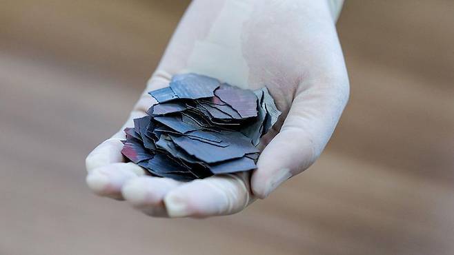 희토류는 자석 합금 생산에 필수적이다