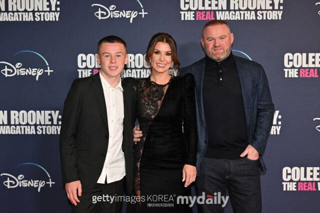 카이 루니(왼쪽)와 콜린 루니, 웨인 루니. /게티이미지코리아