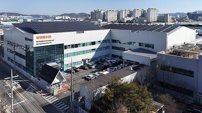 < 구미 자동차 부품 전용 공장 전경 / KH바텍 제공 >