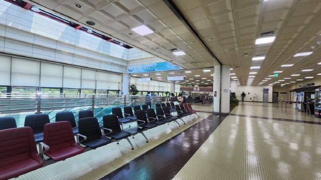 지난해 5월 울산 북구 소재 울산공항 여객청사 전경.ⓒ연합뉴스