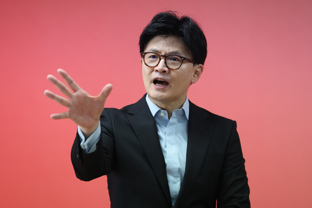 지난 4월 국민의힘 제21대 대선 경선 후보일 당시의 한동훈 전 당대표.<‘한동훈 official’ 페이스북 페이지 사진>