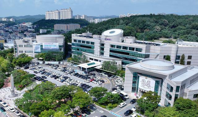 경기 화성시청 전경 . 화성시 제공