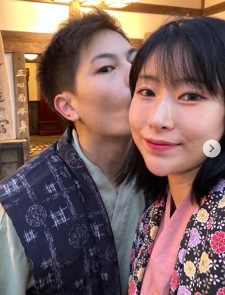 코미디언 이세영과 재일교포 전 남자친구. 이세영 인스타그램