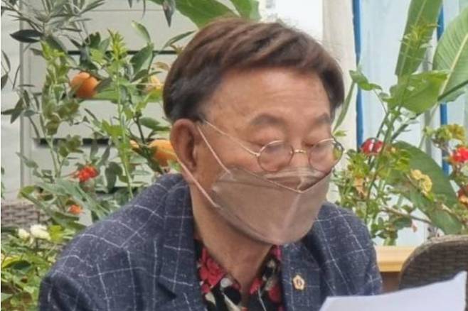 김건희씨 일가의 측근 김충식씨. 자료사진