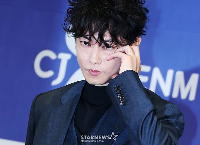 일본 배우 사토 타케루가 2025년 6월 26일 오후 서울 구로구 신도림 라마다 호텔에서 진행된 드라마 '내 남편과 결혼해줘' 일본판 제작발표회에 참석해 포즈를 취하고 있다. /2025.06.26 /사진=이동훈 photoguy@