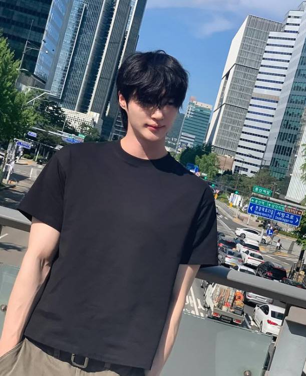 출처=변우석 인스타그램