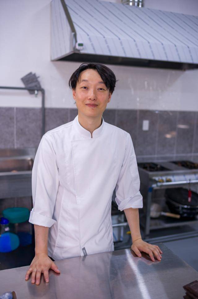 김재현 '아마토우 양갱' 대표. 김 대표는 "재료와 과정을 잘 이해하면 얼마든지 '달아도 맛있는 디저트'를 만들 수 있다"고 강조했다. 아마토우는 '단 것을 좋아하는 사람'이란 뜻이다. 장준우 제공