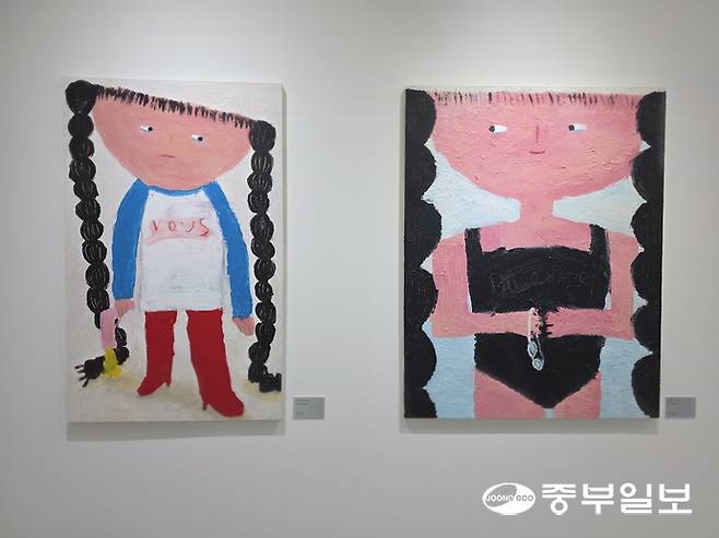 김참새 작가의 작품 'It's all good'. 이준도기자