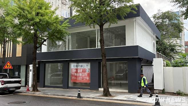 공실인 가로수길 상가의 모습. 이유림 기자