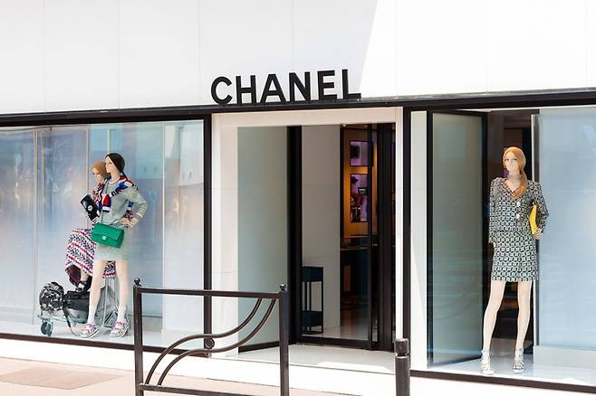 프랑스 거리의 한 샤넬 매장 전경. 사진=게티이미지뱅크
