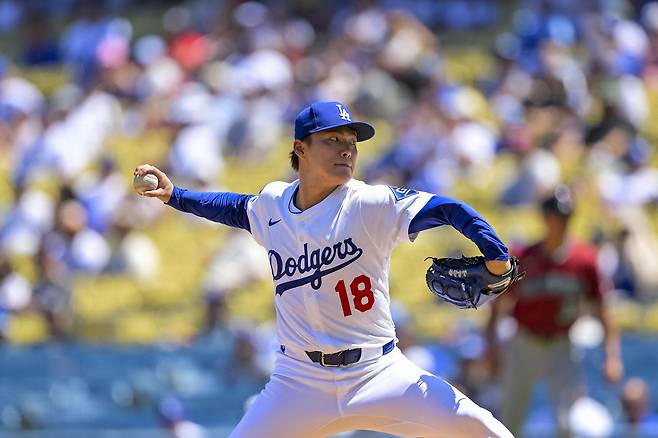 LA 다저스 야마모토 요시노부가 1일 애리조나전에서 역투하고 있다. Imagn Images연합뉴스