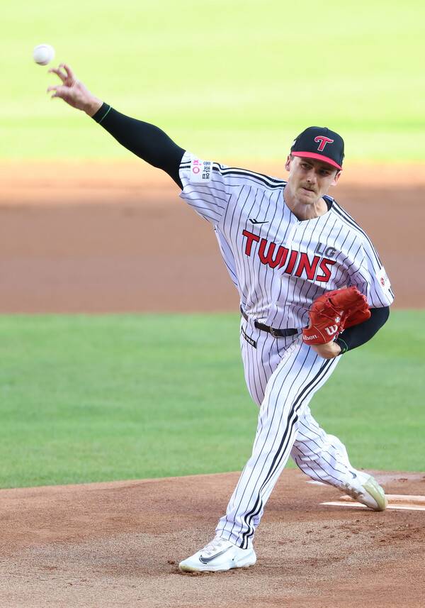 LG 톨허스트가 4경기 등판해 4승을 거뒀다. 승률 100%다. (사진=LG 트윈스)