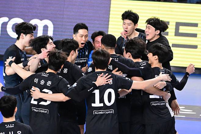 현대캐피탈 선수단