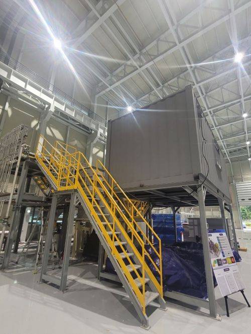 비츠로넥스텍이 개발한 플라즈마 토치 용융시스템(PTM)