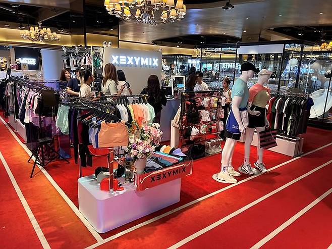 젝시믹스 대만 정규 3호 매장 전경신광미츠코시백화점 신이 신천지점 전경. ⓒ젝시믹스