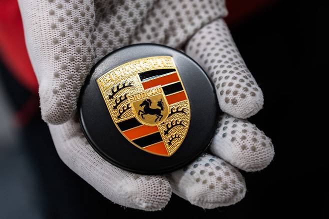 포르쉐 로고(사진=AFP)