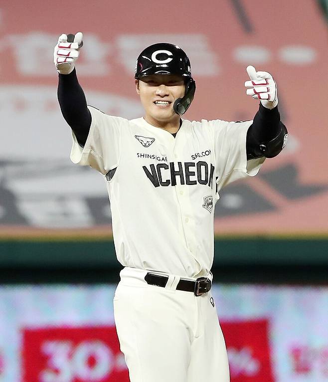 ▲ 최근 장타력을 과시하며 SSG 타선의 기대주로 떠오른 류효승 ⓒSSG랜더스