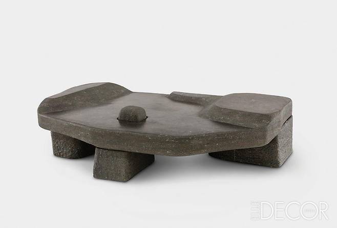 ‘Plot II, Purbeck Marble’, 〈Assemblage 7: Lost and Found〉.