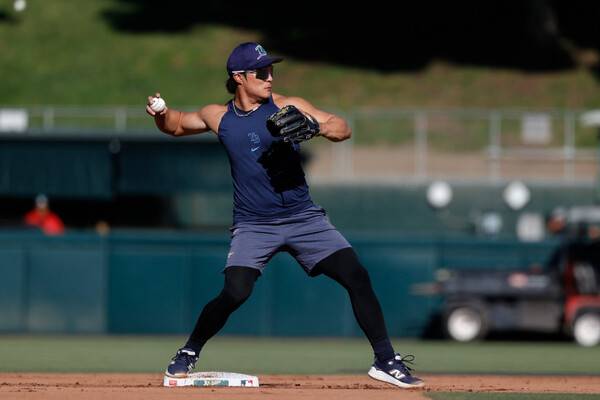 탬파베이 유니폼을 입고 훈련을 소화하는 김하성. ⓒ연합뉴스