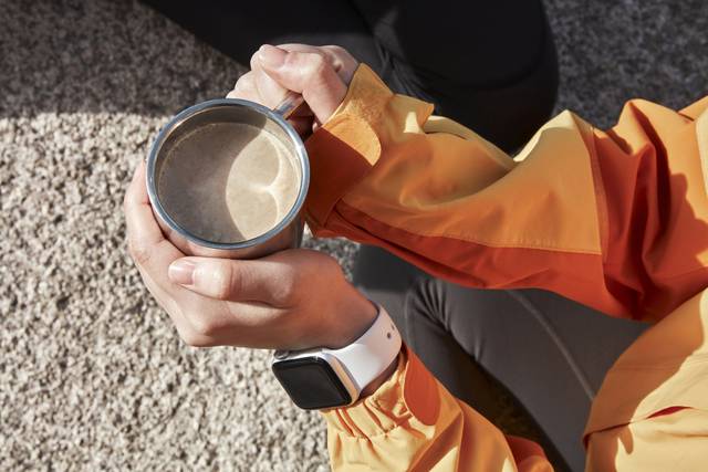 커피가 건강에 미치는 영향을 분석한 연구 결과가 서로 다른 이유는 다양하다. 커피 소비량, 커피 종류, 연구 방법은 물론 개인의 흡연 여부나 운동 수준도 연구 결과에 영향을 미친다. 또 커피는 카페인뿐 아니라 100가지 이상의 생물학적 활성 물질을 포함하고 있어, 어떤 성분이 건강에 영향을 미치는지 정확히 알기 어렵다. 사진은 기사의 특정 사실과 관련 없음. 이미지투데이