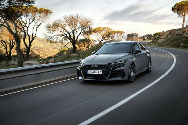 초고성능 컴팩트 세단 '더 뉴 아우디 RS 3'. ⓒ아우디 코리아