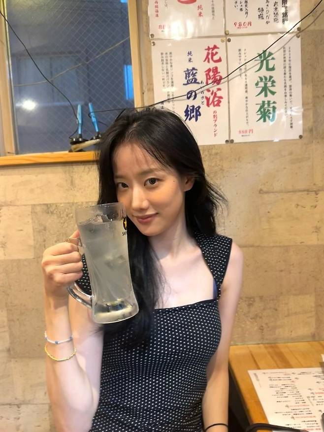 사진 | 이나은 SNS