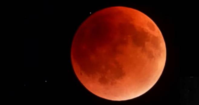 9월 8일 개기월식, 블러드문 사진 ©국립과천과학관