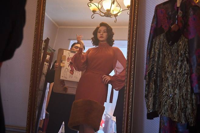 드라마 ‘애마’에서 톱스타 정희란 역을 맡은 배우 이하늬. 넷플릭스 제공