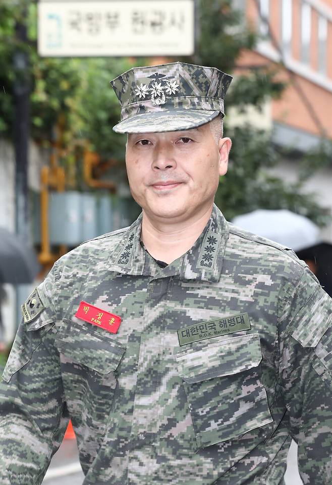 국방부 검찰단에 항명 혐의로 입건된 박정훈 해병대 수사단장(대령)이 지난 2023년 8월28일 오후 서울 용산구 국방부 검찰단에 출석하고 있다. ⓒ시사저널 임준선