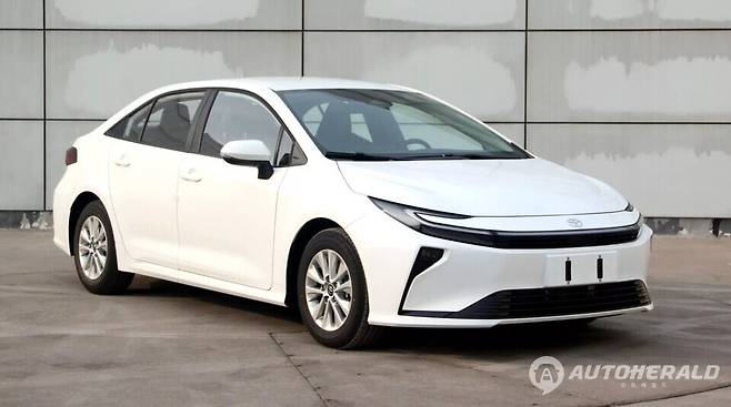 도요타 간판급 준중형 세단 코롤라의 과감한 디자인 변화가 예고됐다(출처: 중국 공업정보화부 사이트 캡처)