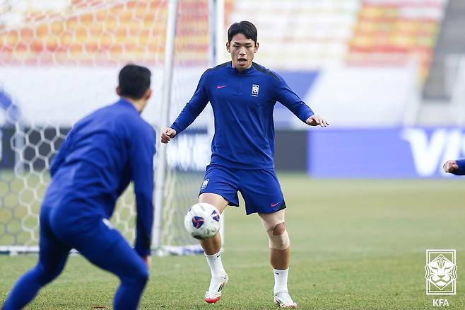 축구대표팀 훈련 중인 오세훈. /사진=대한축구협회 제공