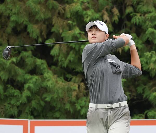 2025년 한국여자프로골프(KLPGA) 투어 OK저축은행 읏맨 오픈에 출전한 박성현 프로가 1라운드에서 경기하는 모습이다. 사진제공=KLPGA (사진을 무단으로 사용하지 마십시오.)