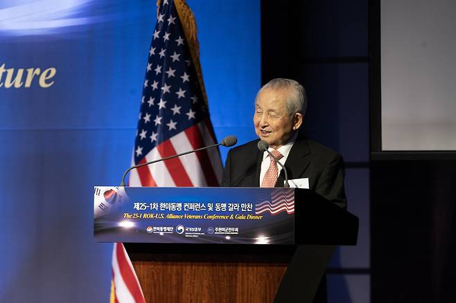 한미동맹재단과 주한미군전우회에서 오늘(9월 17일 수요일) 극동방송 이사장 김장환 목사에게 제2회 한미동맹대상을 수여했다. (사진제공: 극동방송)