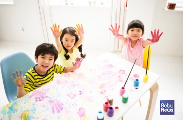 아이들은 놀이를 통해 배우고 성장한다. ⓒ베이비뉴스