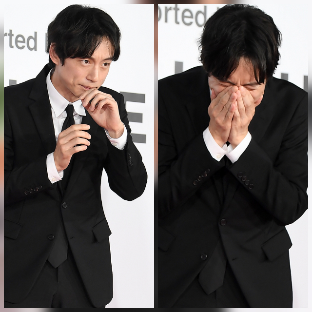 사카구치 켄타로가 ‘양다리 의혹’ 속에서 부산국제영화제 레드카펫에 모습을 드러냈다.사진=천정환 기자