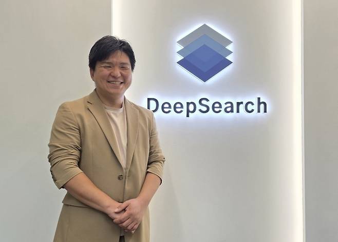 AI 기반 M&A 플랫폼 '리스팅'을 통해 '한국형 ETA' 프로그램을 선보인 딥서치 김재윤 대표. 사진=박명기