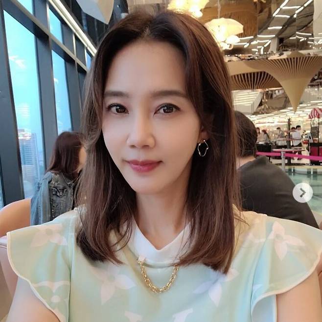 배우 오현경이 데뷔 후 한결같이 건강하고 늘씬한 모습으로 대중을 만나고 있다. 사진=오현경 SNS